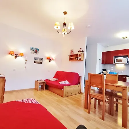 Le Bouquetin, Studio, Centre Luchon, Wifi, Casier A Skis, Ascenseur, 3 Personnes Bagneres-de-Luchon Exterior photo
